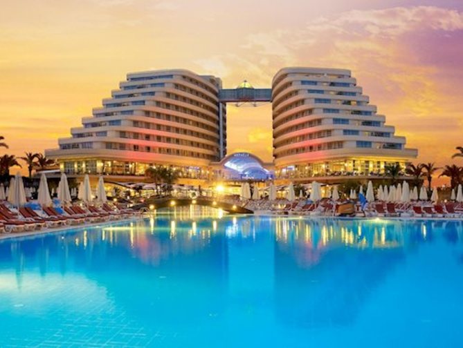 miracle-resort-hotel-lara