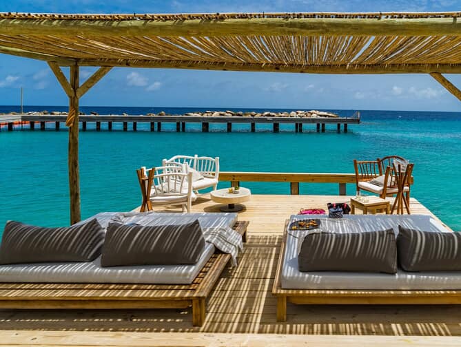 Papagayo Beach Hotel | Curacao 